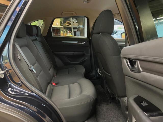 CX-5 XD プロアクティブ マツダコネクト 禁煙車 BOSEサウンド バック/サイドカメラ レーダークルーズ ブラインドスポットモニター パワーバックドア LEDヘッド 純正19インチアルミ クリアランスソナー ETC(47枚目)