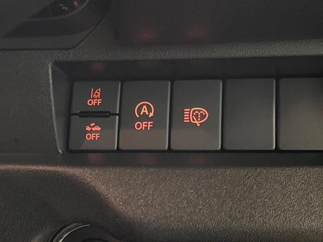 ジムニー XC 4WD ターボ 純正8インチナビ バックカメラ セーフティサポート クルーズコントロール シートヒーター LEDヘッド ダウンヒルアシスト 革巻きステアリング スマートキー ETCビルトイン(4枚目)