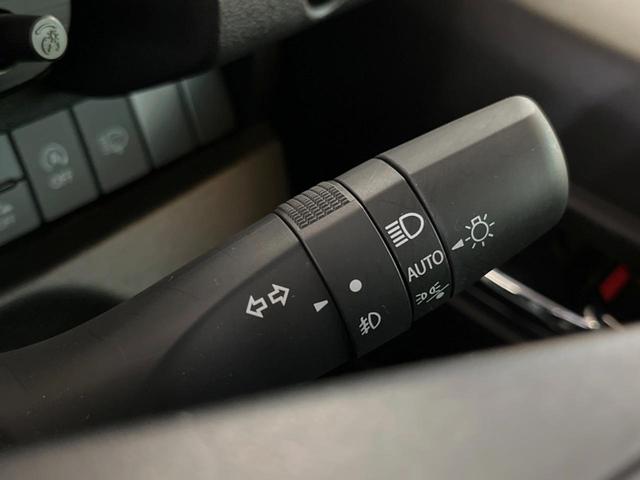 ジムニー XC 4WD ターボ 純正8インチナビ バックカメラ セーフティサポート クルーズコントロール シートヒーター LEDヘッド ダウンヒルアシスト 革巻きステアリング スマートキー ETCビルトイン(24枚目)