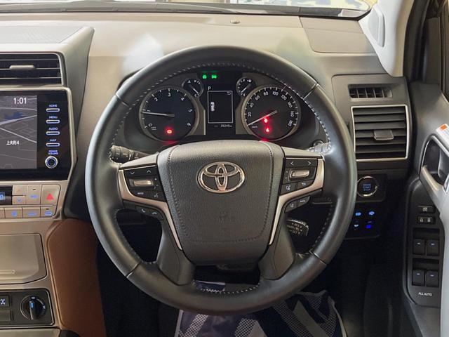 ランドクルーザープラド TX Lパッケージ 70thアニバーサリーリミテッド 4WD サンルーフ 全周囲カメラ トヨタセーフティセンス レーダークルーズ 禁煙車 レザーシート 前席シートエアコン 全席パワーシート ドライブレコーダー ルーフレール ETC2.0(11枚目)