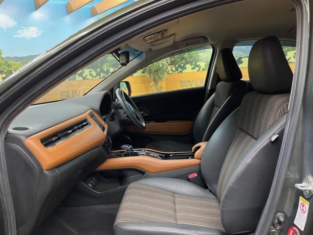 ヴェゼル ハイブリッドZ 純正ナビ バックカメラ クルーズコントロール シートヒーター 横滑り防止機能 スマートキー 純正革巻きステアリング 純正17インチアルミホイール 電動パーキング 左右独立オートエアコン(22枚目)