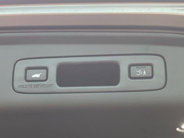 ZR-V e:HEV Z 禁煙車 純正9型ディスプレイオーディオ 全周囲カメラ レーダークルーズコントロール ETC BOSEサウンドシステム ブラインドスポットモニター 純正革巻きステアリング 純正18インチアルミ(8枚目)