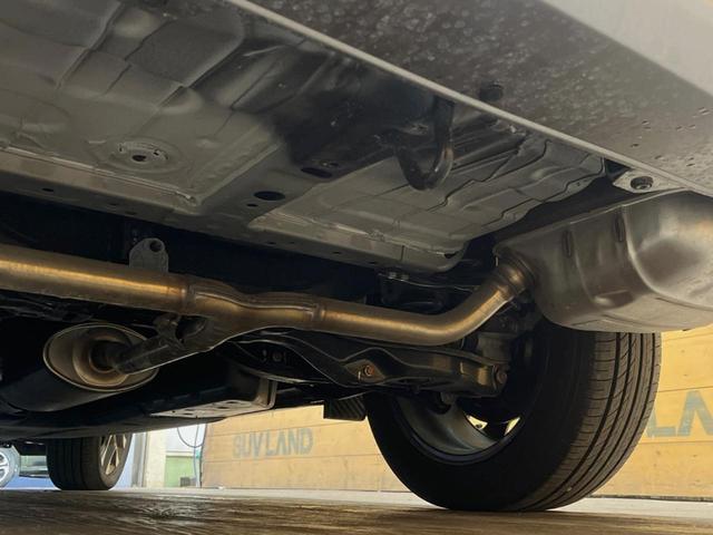 ZR-V e:HEV Z 禁煙車 純正9型ディスプレイオーディオ 全周囲カメラ レーダークルーズコントロール ETC BOSEサウンドシステム ブラインドスポットモニター 純正革巻きステアリング 純正18インチアルミ(21枚目)