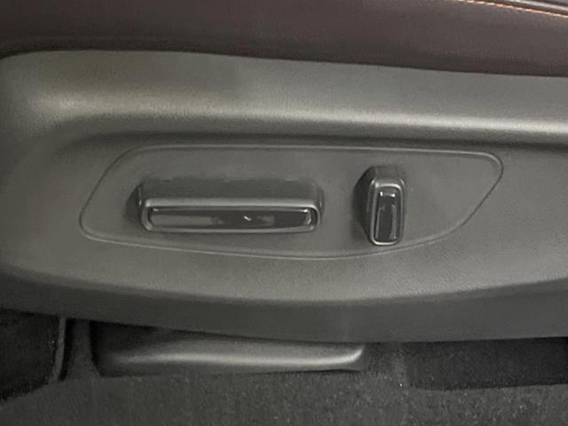 ZR-V e:HEV Z 禁煙車 純正9型ディスプレイオーディオ 全周囲カメラ レーダークルーズコントロール ETC BOSEサウンドシステム ブラインドスポットモニター 純正革巻きステアリング 純正18インチアルミ(22枚目)