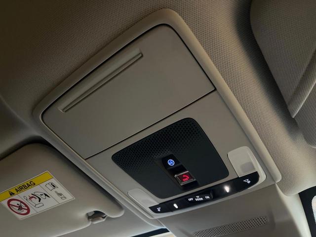 ZR-V e:HEV Z 禁煙車 純正9型ディスプレイオーディオ 全周囲カメラ レーダークルーズコントロール ETC BOSEサウンドシステム ブラインドスポットモニター 純正革巻きステアリング 純正18インチアルミ(41枚目)