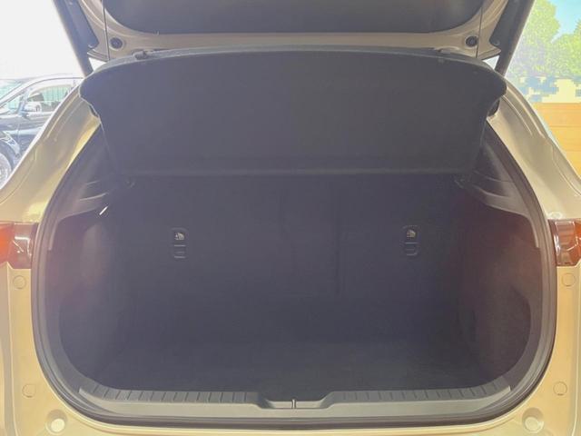 CX-30 20S Lパッケージ 純正8.8型ナビ 禁煙車 全周囲カメラ レーダークルーズ BOSEサウンド パワーバックドア コーナーセンサー 黒革シート 運転席パワーシート スマートキー LEDヘッド 純正18インチアルミ(10枚目)