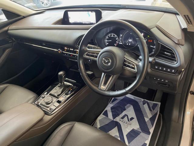 CX-30 20S Lパッケージ 純正8.8型ナビ 禁煙車 全周囲カメラ レーダークルーズ BOSEサウンド パワーバックドア コーナーセンサー 黒革シート 運転席パワーシート スマートキー LEDヘッド 純正18インチアルミ(23枚目)