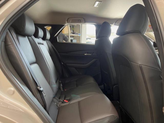 CX-30 20S Lパッケージ 純正8.8型ナビ 禁煙車 全周囲カメラ レーダークルーズ BOSEサウンド パワーバックドア コーナーセンサー 黒革シート 運転席パワーシート スマートキー LEDヘッド 純正18インチアルミ(25枚目)