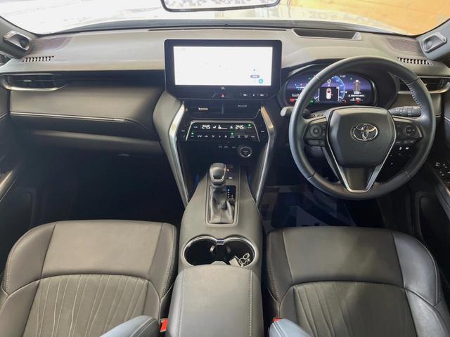 ハリアーハイブリッド Z 禁煙車 純正12.3型ディスプレイオーディオ バックカメラ レーダークルーズコントロール JBLサウンドシステム 純正18インチアルミホイール ブラインドスポットモニター 純正革巻きステアリング(2枚目)