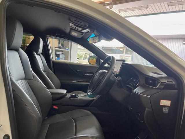 ハリアーハイブリッド Z 禁煙車 純正12.3型ディスプレイオーディオ バックカメラ レーダークルーズコントロール JBLサウンドシステム 純正18インチアルミホイール ブラインドスポットモニター 純正革巻きステアリング(9枚目)