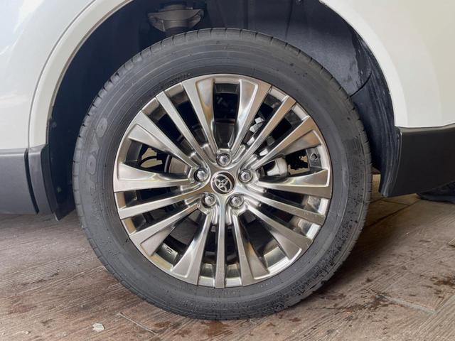 ハリアーハイブリッド Z 禁煙車 純正12.3型ディスプレイオーディオ バックカメラ レーダークルーズコントロール JBLサウンドシステム 純正18インチアルミホイール ブラインドスポットモニター 純正革巻きステアリング(13枚目)