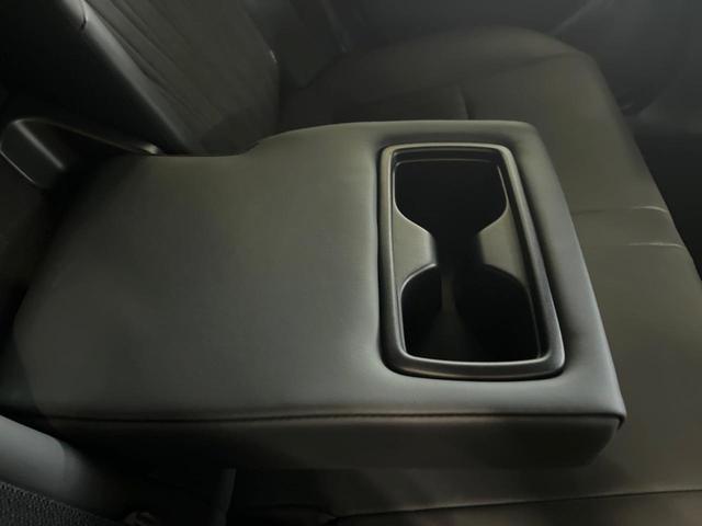 ハリアーハイブリッド Z 禁煙車 純正12.3型ディスプレイオーディオ バックカメラ レーダークルーズコントロール JBLサウンドシステム 純正18インチアルミホイール ブラインドスポットモニター 純正革巻きステアリング(41枚目)