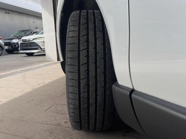 ハリアーハイブリッド Z 禁煙車 純正12.3型ディスプレイオーディオ バックカメラ レーダークルーズコントロール JBLサウンドシステム 純正18インチアルミホイール ブラインドスポットモニター 純正革巻きステアリング(46枚目)