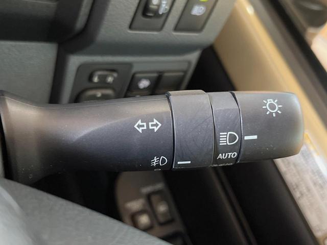 ランドクルーザー70 AX 4WD 純正ナビ 禁煙車 バックカメラ クルーズコントロール セーフティセンス ハーフレザーシート LEDヘッド オートマチックハイビーム ダウンヒルアシスト 純正16インチアルミ 電動デフロック(39枚目)