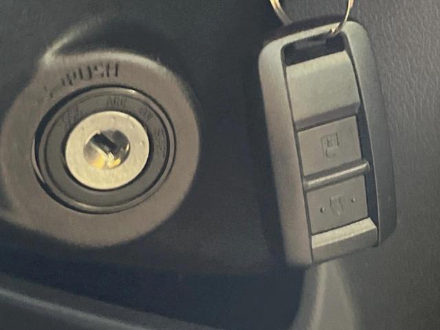 ランドクルーザー70 AX 4WD 純正ナビ 禁煙車 バックカメラ クルーズコントロール セーフティセンス ハーフレザーシート LEDヘッド オートマチックハイビーム ダウンヒルアシスト 純正16インチアルミ 電動デフロック(44枚目)