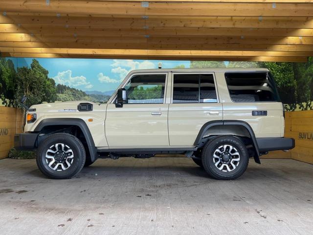 ランドクルーザー70 AX 4WD 純正ナビ 禁煙車 バックカメラ クルーズコントロール セーフティセンス ハーフレザーシート LEDヘッド オートマチックハイビーム ダウンヒルアシスト 純正16インチアルミ 電動デフロック(46枚目)