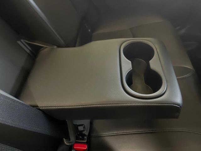 カローラクロス ハイブリッド Z ガラスルーフ 禁煙車 ナビ機能付き純正10.5インチディスプレイオーディオ 全周囲カメラ レーダークルーズ パワーバックドア コーナーセンサー LEDヘッド ブラインドスポットモニター(34枚目)