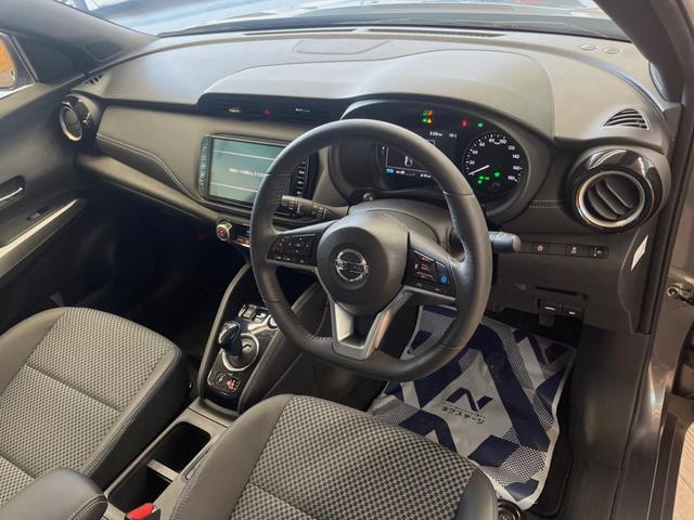 キックス X 純正9型ナビ 全周囲カメラ プロパイロット レーダークルーズ 禁煙車 デジタルインナーミラー ハーフレザーシート コーナーセンサー LEDヘッド 車線逸脱警報 LEDヘッド(30枚目)