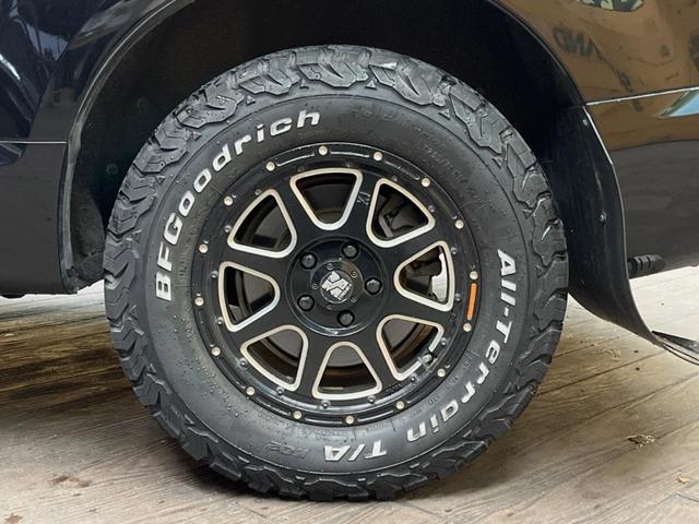 デリカＤ：５ Ｄ　パワーパッケージ　４ＷＤ　カロッツェリア８型ナビ　バックカメラ　ＸＴＲＥＭＥ－Ｊ１６インチアルミ　オールテレーンタイヤ　クルーズコントロール　禁煙車　両側電動スライドドア　シートヒーター　８人乗り（14枚目）