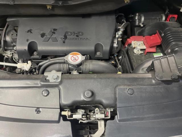 デリカＤ：５ Ｄ　パワーパッケージ　４ＷＤ　カロッツェリア８型ナビ　バックカメラ　ＸＴＲＥＭＥ－Ｊ１６インチアルミ　オールテレーンタイヤ　クルーズコントロール　禁煙車　両側電動スライドドア　シートヒーター　８人乗り（19枚目）