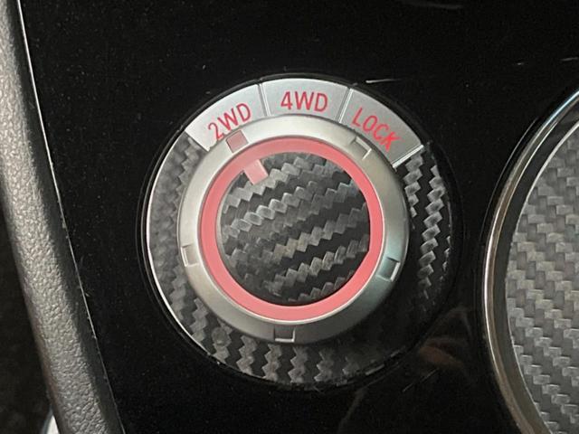 デリカＤ：５ Ｄ　パワーパッケージ　４ＷＤ　カロッツェリア８型ナビ　バックカメラ　ＸＴＲＥＭＥ－Ｊ１６インチアルミ　オールテレーンタイヤ　クルーズコントロール　禁煙車　両側電動スライドドア　シートヒーター　８人乗り（29枚目）