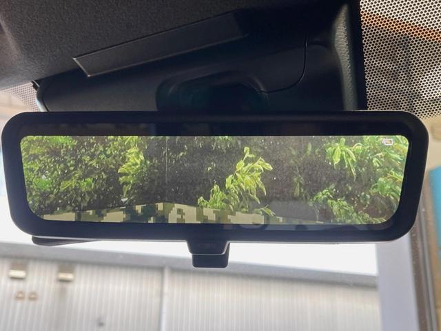 ハイエースバン スーパーGL ダークプライムII ディーゼル 4WD 10インチナビ 全周囲カメラ トヨタセーフティセンス 禁煙車 純正15インチオプションアルミ デジタルインナーミラー ビルトインETC オートハイビーム 純正15インチアルミ(5枚目)