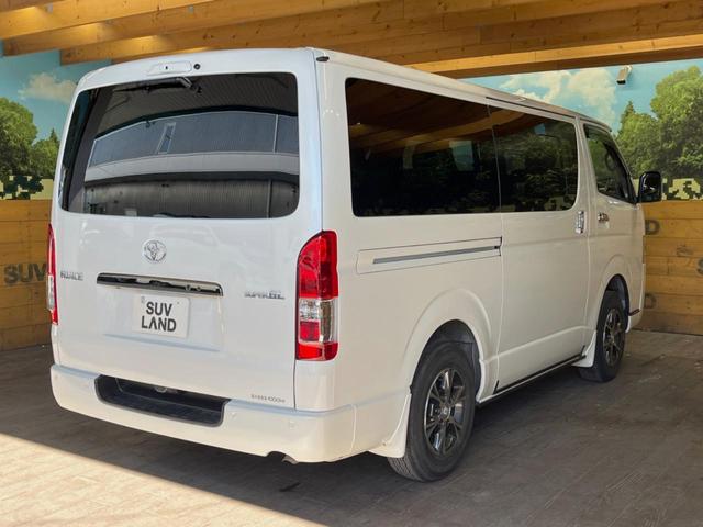 ハイエースバン スーパーGL ダークプライムII ディーゼル 4WD 10インチナビ 全周囲カメラ トヨタセーフティセンス 禁煙車 純正15インチオプションアルミ デジタルインナーミラー ビルトインETC オートハイビーム 純正15インチアルミ(17枚目)