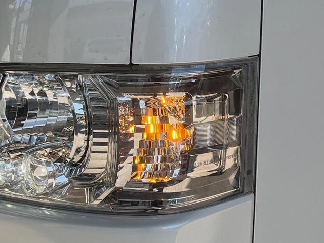 ハイエースバン スーパーGL ダークプライムII ディーゼル 4WD 10インチナビ 全周囲カメラ トヨタセーフティセンス 禁煙車 純正15インチオプションアルミ デジタルインナーミラー ビルトインETC オートハイビーム 純正15インチアルミ(21枚目)