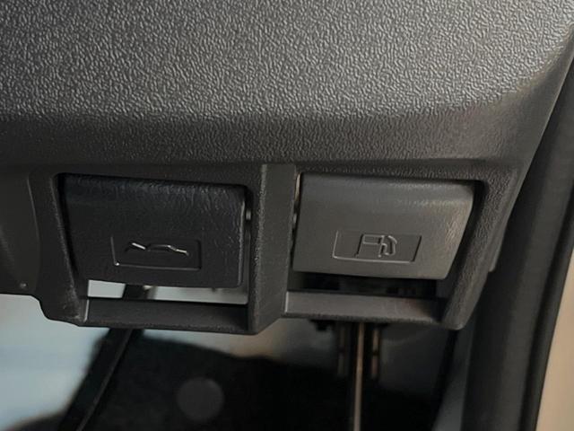 ハイエースバン スーパーGL ダークプライムII ディーゼル 4WD 10インチナビ 全周囲カメラ トヨタセーフティセンス 禁煙車 純正15インチオプションアルミ デジタルインナーミラー ビルトインETC オートハイビーム 純正15インチアルミ(35枚目)