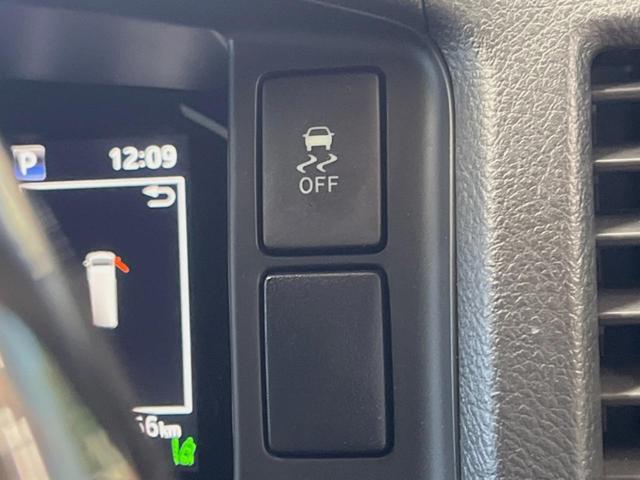 ハイエースバン スーパーGL ダークプライムII ディーゼル 4WD 10インチナビ 全周囲カメラ トヨタセーフティセンス 禁煙車 純正15インチオプションアルミ デジタルインナーミラー ビルトインETC オートハイビーム 純正15インチアルミ(36枚目)