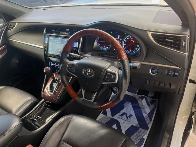 ハリアー プレミアム サンルーフ モデリスタフルエアロ BIG-X9インチナビ バックカメラ 禁煙車 電動リアゲート パワーシート スマートキー LEDヘッド ビルトインETC クルーズコントロール 18インチアルミ(30枚目)