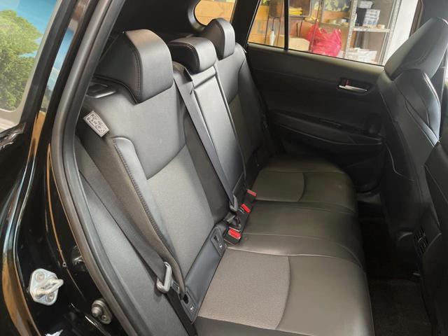 カローラクロス ハイブリッド Z ガラスルーフ 10.5インチディスプレイオーディオ 全周囲カメラ レーダークルーズ 禁煙車 ブラインドスポットモニター パワーバックドア パワーシート シートヒーター ETC クリアランスソナー(10枚目)