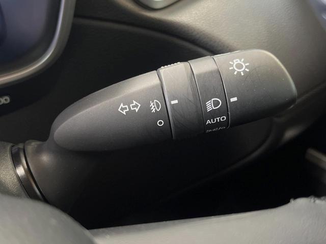 カローラクロス ハイブリッド Z ガラスルーフ 10.5インチディスプレイオーディオ 全周囲カメラ レーダークルーズ 禁煙車 ブラインドスポットモニター パワーバックドア パワーシート シートヒーター ETC クリアランスソナー(24枚目)