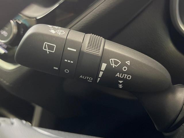 カローラクロス ハイブリッド Z ガラスルーフ 10.5インチディスプレイオーディオ 全周囲カメラ レーダークルーズ 禁煙車 ブラインドスポットモニター パワーバックドア パワーシート シートヒーター ETC クリアランスソナー(25枚目)