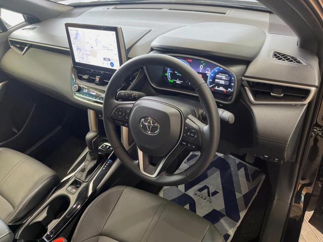 カローラクロス ハイブリッド Z ガラスルーフ 10.5インチディスプレイオーディオ 全周囲カメラ レーダークルーズ 禁煙車 ブラインドスポットモニター パワーバックドア パワーシート シートヒーター ETC クリアランスソナー(40枚目)