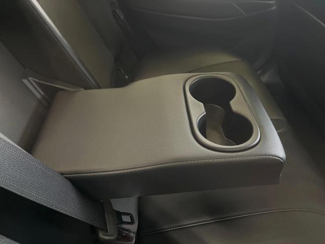 カローラクロス ハイブリッド Z ガラスルーフ 10.5インチディスプレイオーディオ 全周囲カメラ レーダークルーズ 禁煙車 ブラインドスポットモニター パワーバックドア パワーシート シートヒーター ETC クリアランスソナー(45枚目)