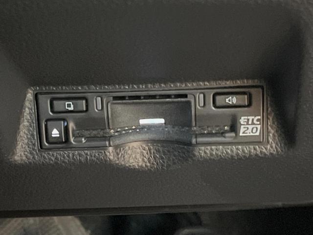 ヤリスクロス Z 9インチディスプレイオーディオ 全周囲カメラ レーダークルーズ 禁煙車 シートヒーター パワーシート ブラインドスポットモニター ETC クリアランスソナー LEDヘッド 車線逸脱警報(8枚目)