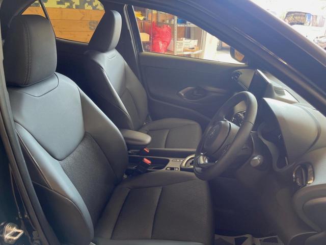 ヤリスクロス Z 9インチディスプレイオーディオ 全周囲カメラ レーダークルーズ 禁煙車 シートヒーター パワーシート ブラインドスポットモニター ETC クリアランスソナー LEDヘッド 車線逸脱警報(9枚目)