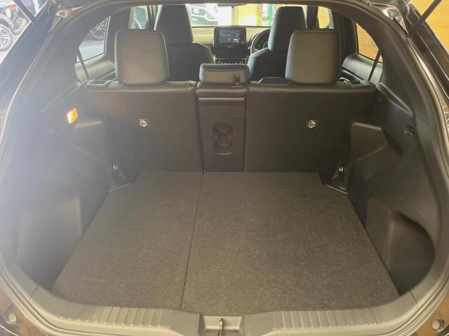 ヤリスクロス Z 9インチディスプレイオーディオ 全周囲カメラ レーダークルーズ 禁煙車 シートヒーター パワーシート ブラインドスポットモニター ETC クリアランスソナー LEDヘッド 車線逸脱警報(11枚目)