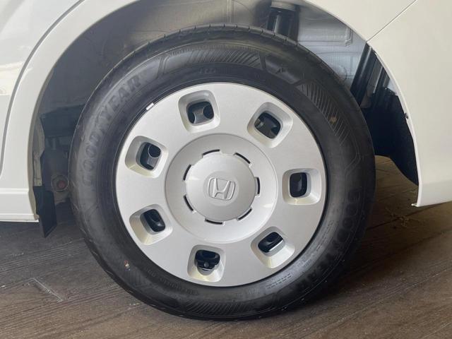 フリード エアー 登録済未使用車 純正ディスプレイオーディオ バックカメラ レーダークルーズ ホンダセンシング 両側電動スライド 車線逸脱警報 クリアランスソナー スマートキー チップアップシート LEDヘッド(13枚目)