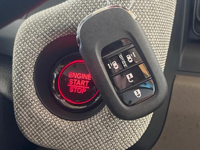 フリード エアー 登録済未使用車 純正ディスプレイオーディオ バックカメラ レーダークルーズ ホンダセンシング 両側電動スライド 車線逸脱警報 クリアランスソナー スマートキー チップアップシート LEDヘッド(29枚目)