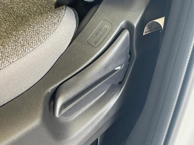 フリード エアー 登録済未使用車 純正ディスプレイオーディオ バックカメラ レーダークルーズ ホンダセンシング 両側電動スライド 車線逸脱警報 クリアランスソナー スマートキー チップアップシート LEDヘッド(36枚目)