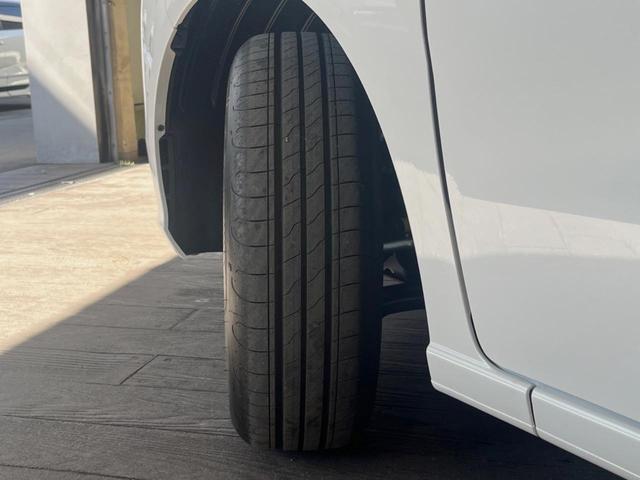 フリード エアー 登録済未使用車 純正ディスプレイオーディオ バックカメラ レーダークルーズ ホンダセンシング 両側電動スライド 車線逸脱警報 クリアランスソナー スマートキー チップアップシート LEDヘッド(39枚目)