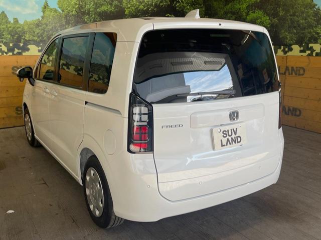 フリード エアー 登録済未使用車 純正ディスプレイオーディオ バックカメラ レーダークルーズ ホンダセンシング 両側電動スライド 車線逸脱警報 クリアランスソナー スマートキー チップアップシート LEDヘッド(45枚目)