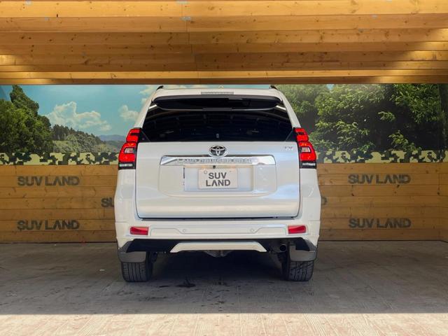 ランドクルーザープラド TX Lパッケージ 4WD 7人乗り サンルーフ モデリスタエアロ 純正9インチSDナビ バックカメラ 衝突被害軽減システム レーダークルーズ 禁煙車 黒革シート シートベンチレーション 電動格納サードシート ETC(16枚目)