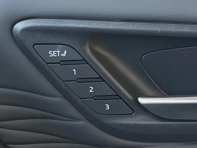 アルファードハイブリッド Ｚ　ムーンルーフ　１４型ディスプレイオーディオ　全周囲カメラ　レーダークルーズ　フリップダウンモニター　デジタルインナーミラー　メモリーシート　シートベンチレーション　パワーバックドア　オットマン　ＥＴＣ（37枚目）