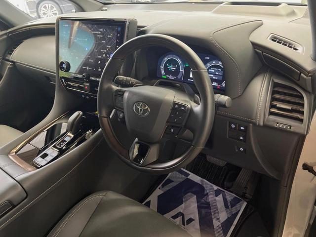 アルファードハイブリッド Ｚ　ムーンルーフ　１４型ディスプレイオーディオ　全周囲カメラ　レーダークルーズ　フリップダウンモニター　デジタルインナーミラー　メモリーシート　シートベンチレーション　パワーバックドア　オットマン　ＥＴＣ（39枚目）