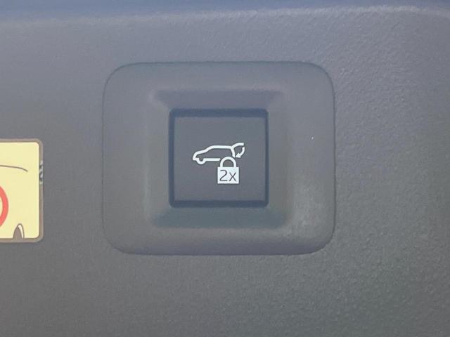 アルファードハイブリッド Ｚ　ムーンルーフ　１４型ディスプレイオーディオ　全周囲カメラ　レーダークルーズ　フリップダウンモニター　デジタルインナーミラー　メモリーシート　シートベンチレーション　パワーバックドア　オットマン　ＥＴＣ（45枚目）