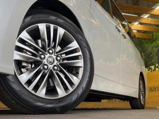 アルファードハイブリッド Ｚ　ムーンルーフ　１４型ディスプレイオーディオ　全周囲カメラ　レーダークルーズ　フリップダウンモニター　デジタルインナーミラー　メモリーシート　シートベンチレーション　パワーバックドア　オットマン　ＥＴＣ（50枚目）