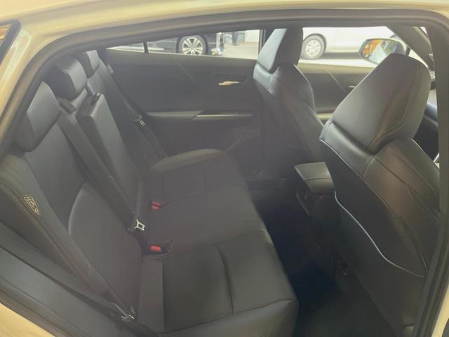 ハリアー Z レザーパッケージ 禁煙車 モデリスタエアロ 純正12.3インチディスプレイオーディオ 全周囲カメラ JBLサウンドシステム レーダークルーズコントロール ETC 純正革巻きステアリング 純正19インチアルミ(10枚目)